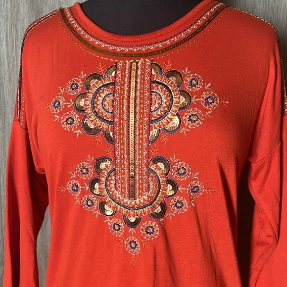 Chicos’s Embroidered Top - Picture 4 of 15